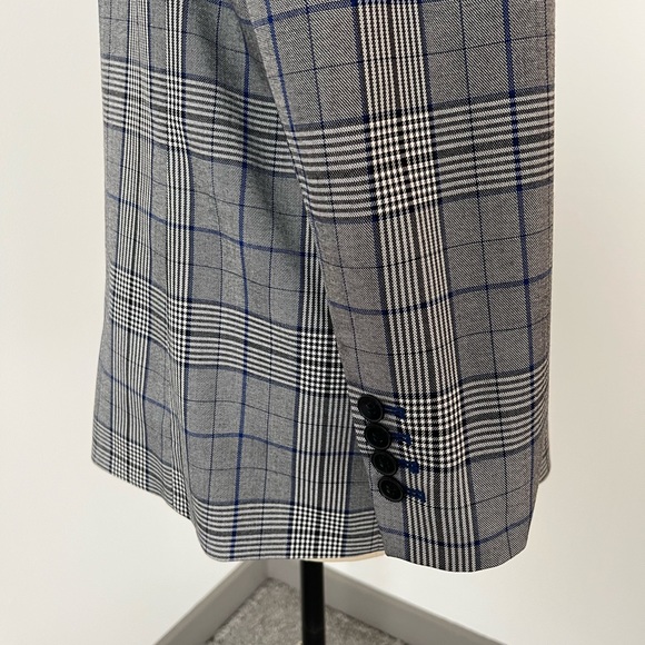 Halogen Blazer - Picture 5 of 7